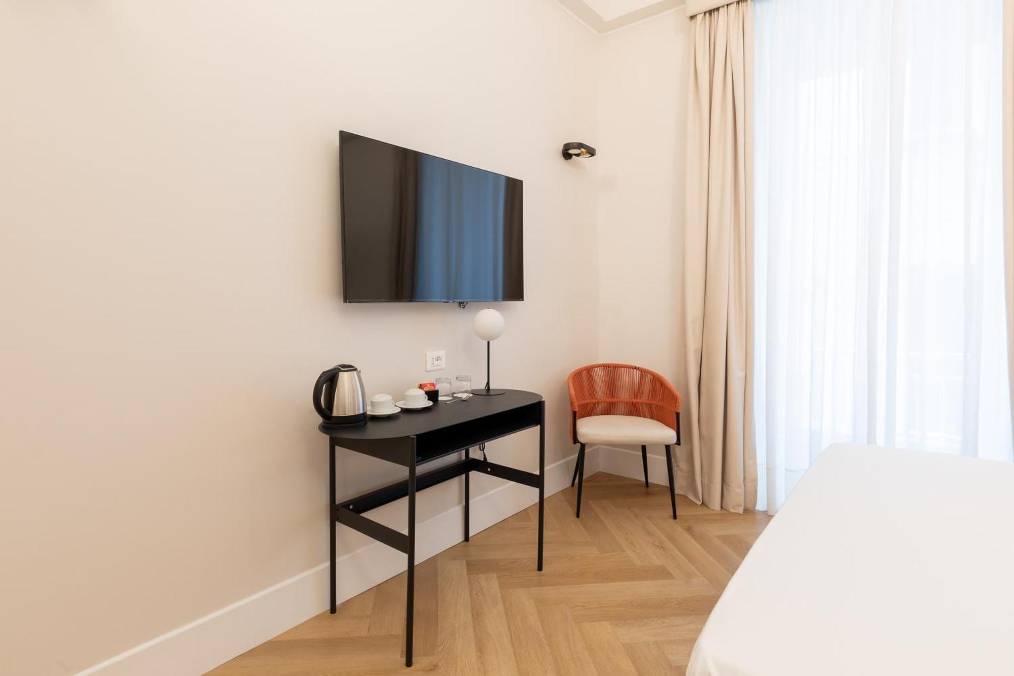 Relais Ammira Hotel Naples Luaran gambar