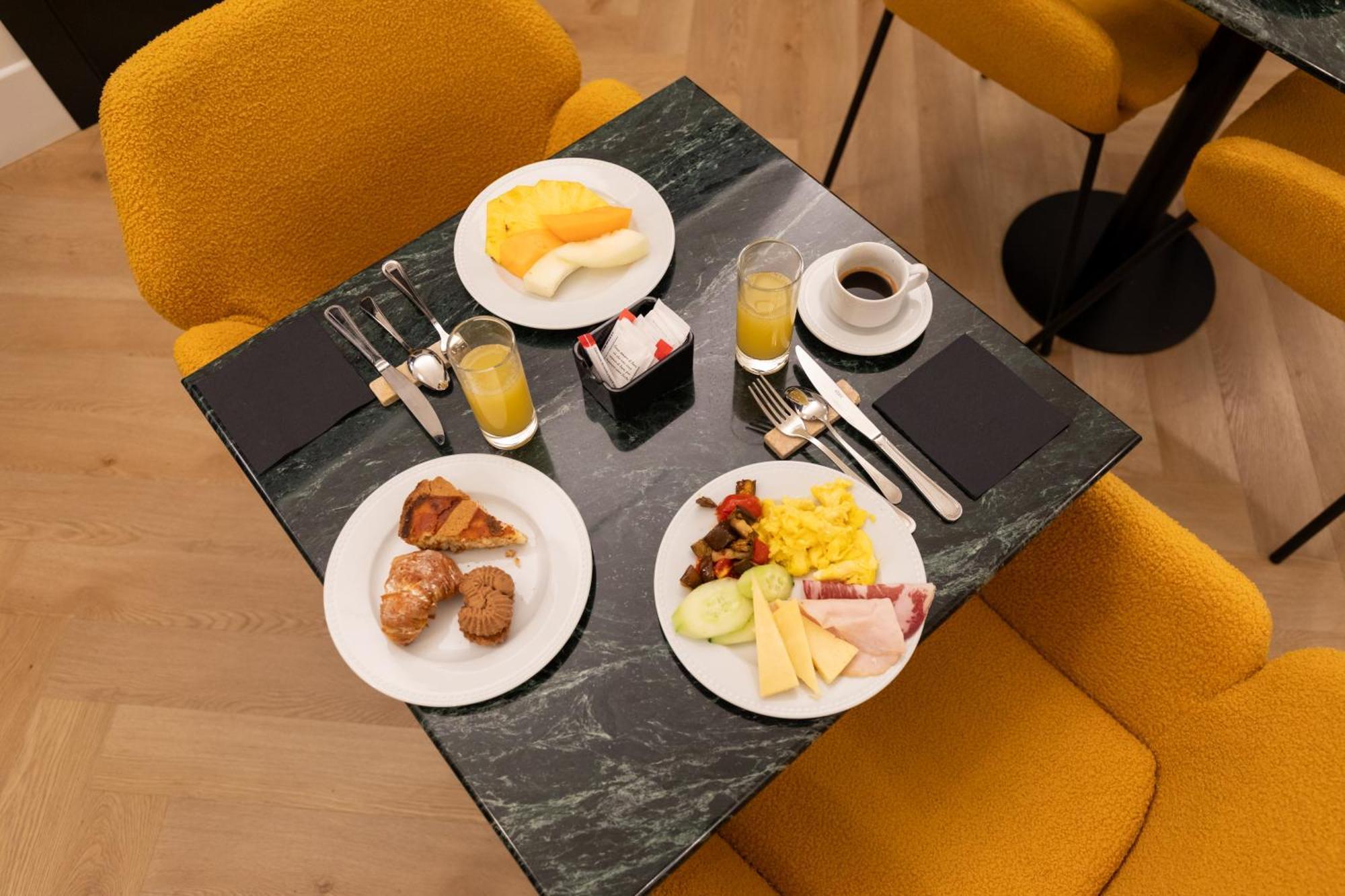 Relais Ammira Hotel Naples Luaran gambar